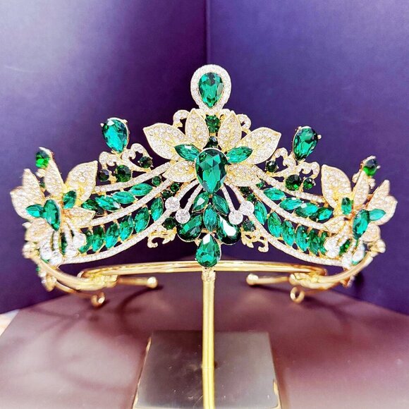 Flower Crystal Crown, Victorian royalty crown, Emerald tiara, Quinceanera crown main image 6